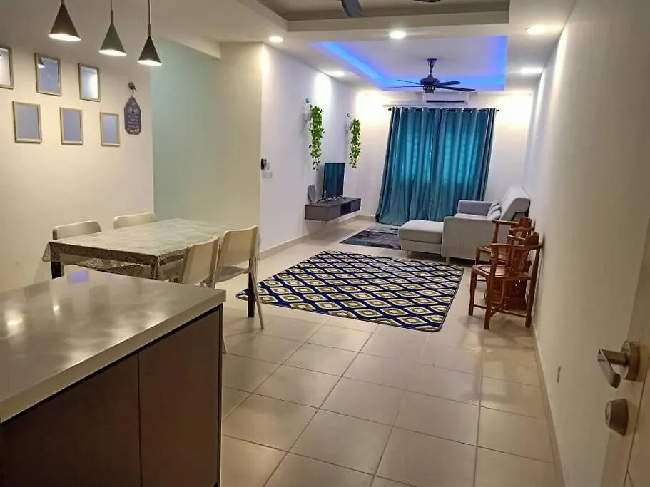 Debayu Homestay With Free Parking At Setia Alam Shah Alam 0*,  Malaysia