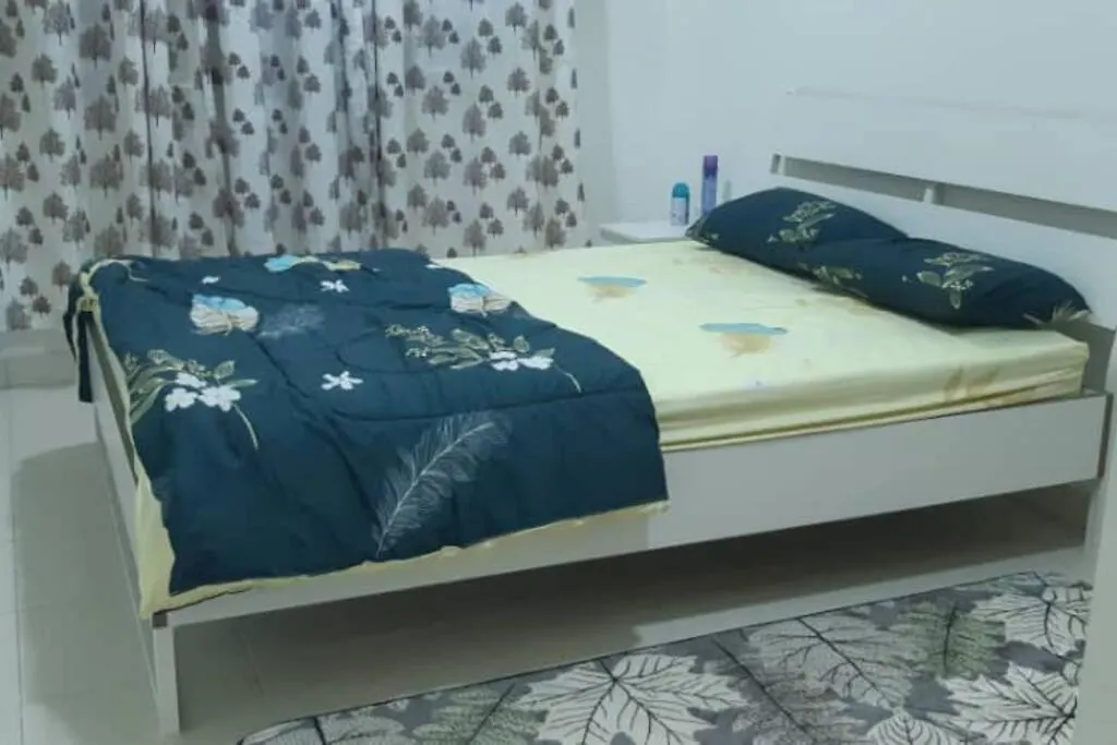 Debayu Homestay With Free Parking At Setia Alam Shah Alam